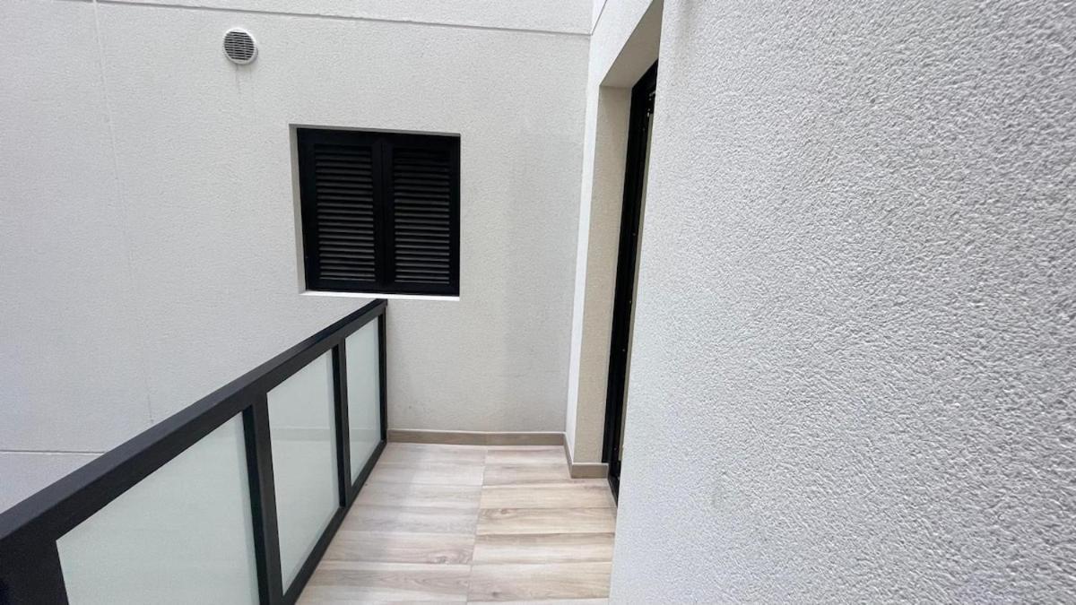 Albareda 83 Apartamento *