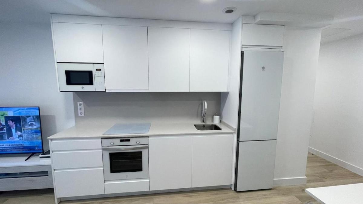 Albareda 83 Apartamento *