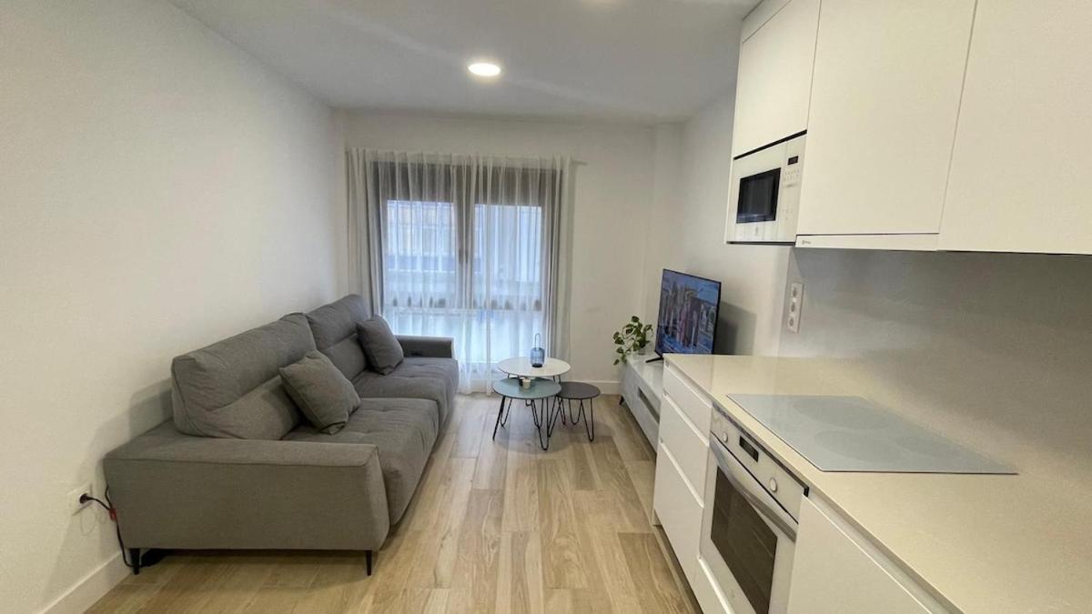 Albareda 83 *